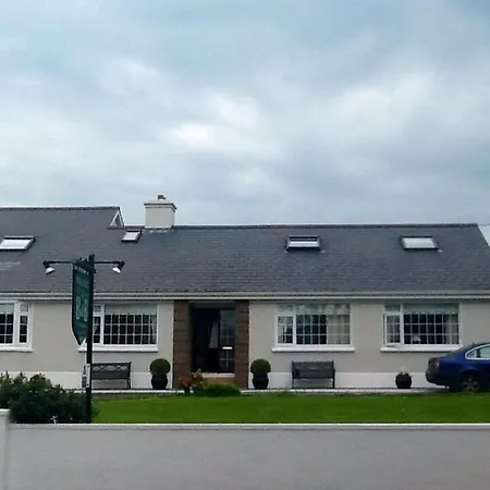 Hillcourt Πανσιόν