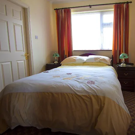Hillcourt 3* Clonmel