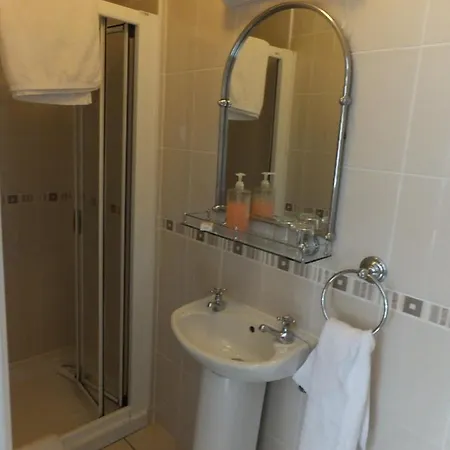 Hillcourt Πανσιόν