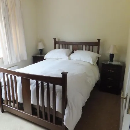 Πανσιόν Hillcourt Clonmel